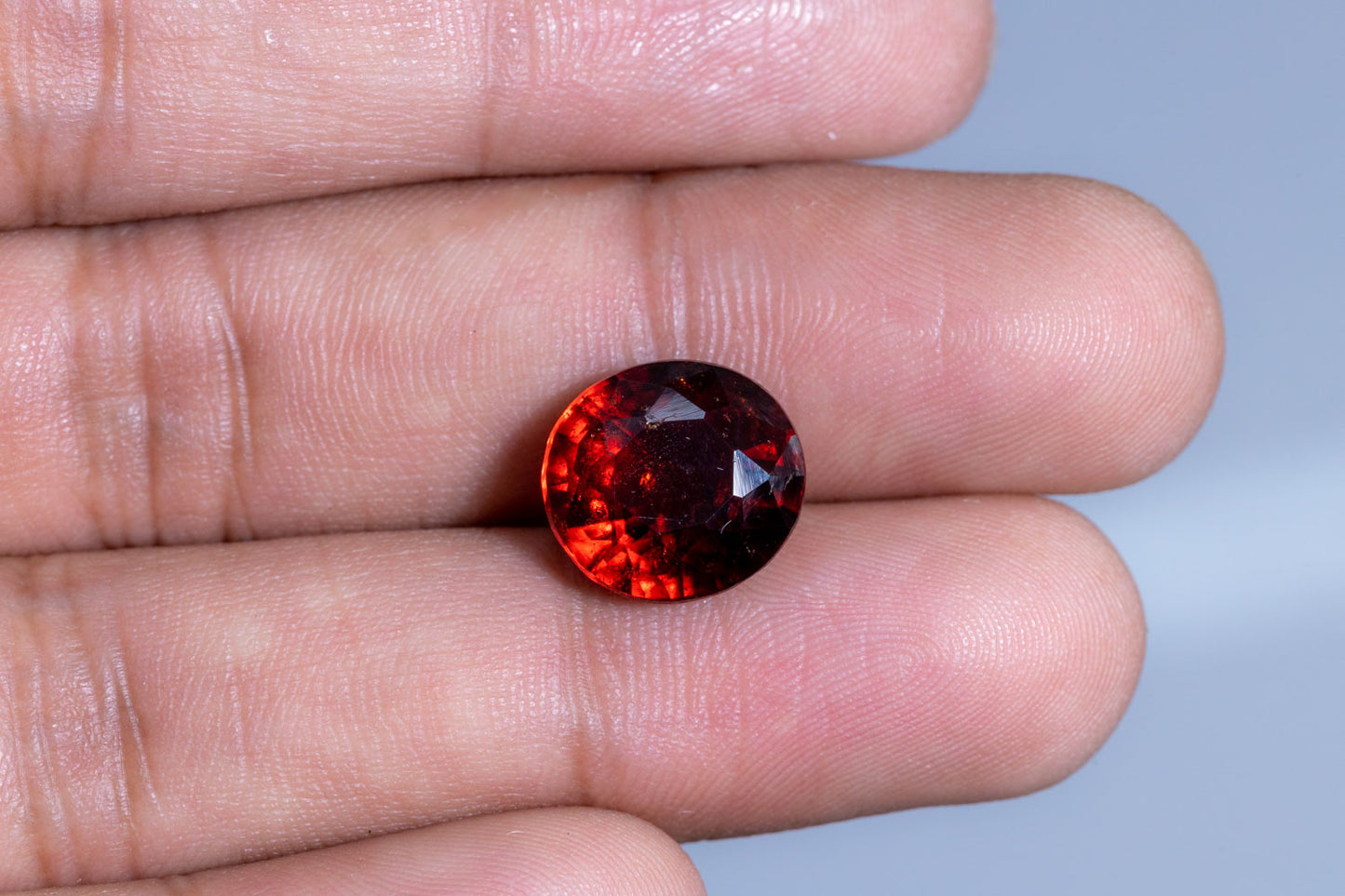 
                    
                      NATURAL HESSONITE (GOMED) 9.54 CARATS - Media 4
                    
                  