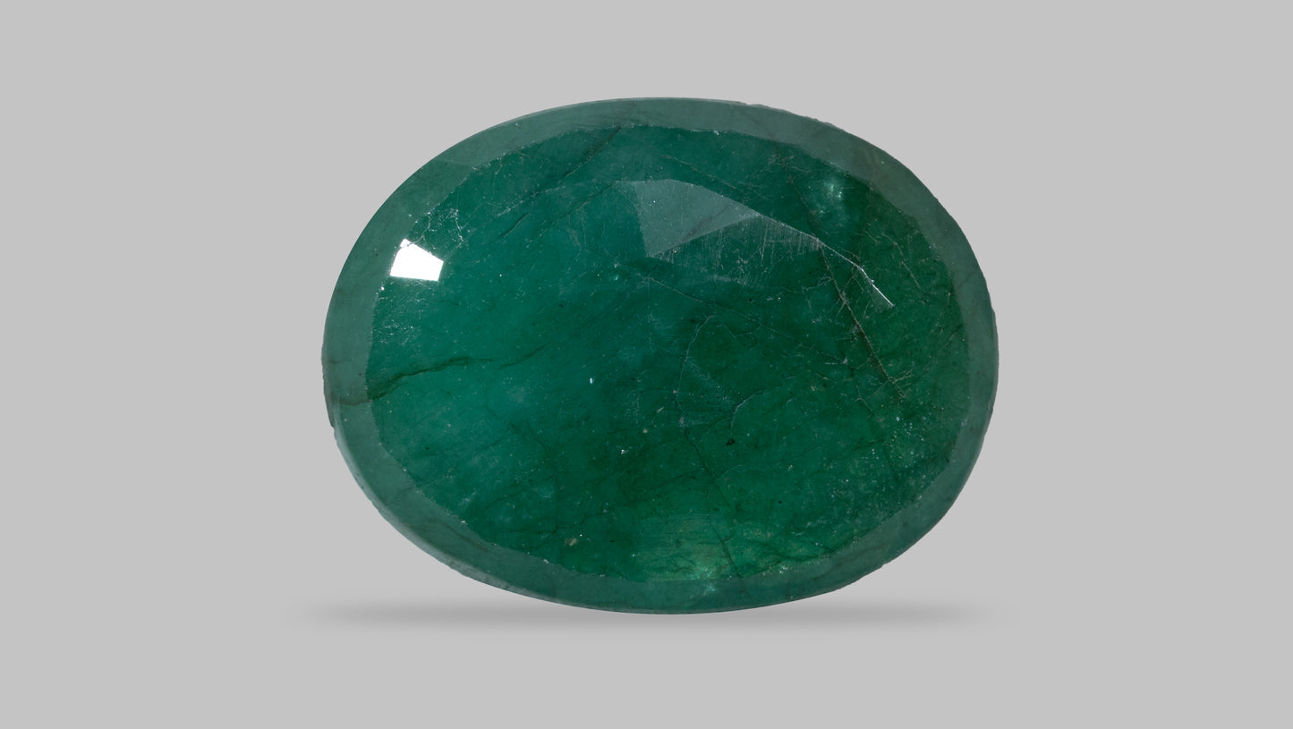 Minor Oil Natural Zambian Emerald (Panna) 3.80 Carats - Media 2