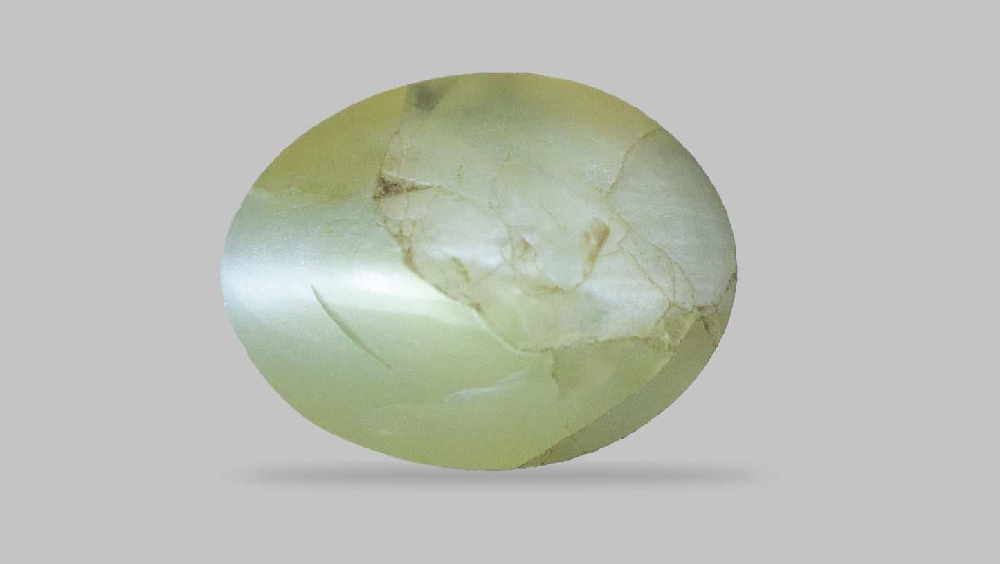 NATURAL CAT'S EYE (Lehsuniya) 2.64 Carats - Media 2