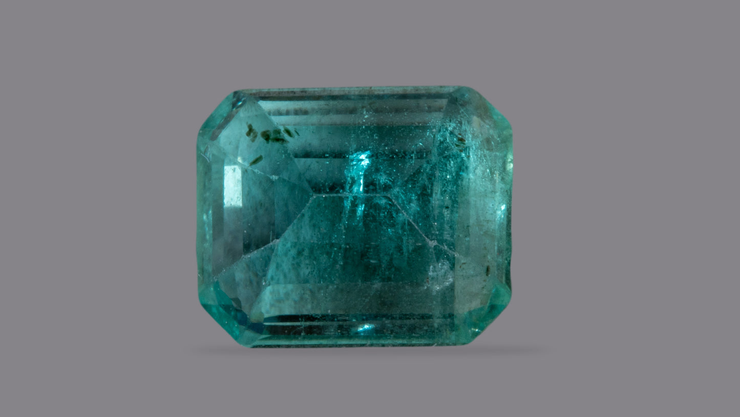 Natural Zambian Emerald (Panna) 1.68 Carats - Media 2