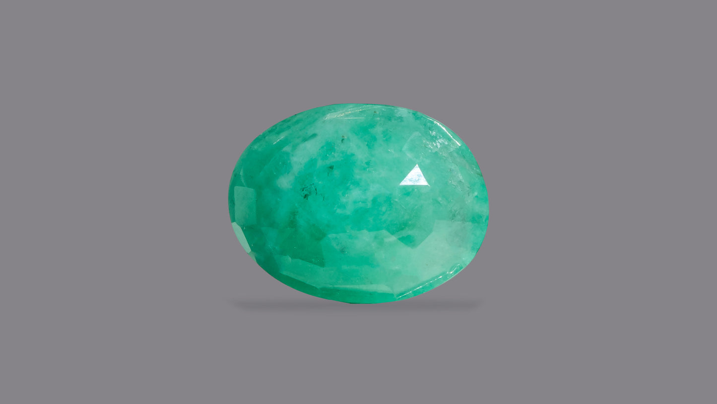 Natural Zambian Emerald (Panna) 5.18 Carats - Media 2