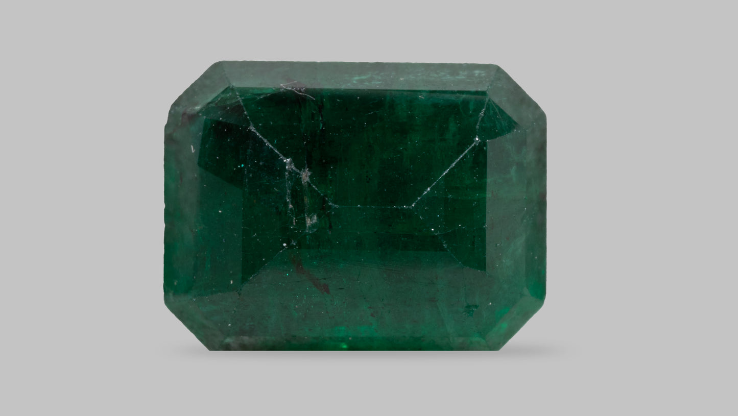 Zambian Emerald (Panna) 3.86 Carats - Media 2
