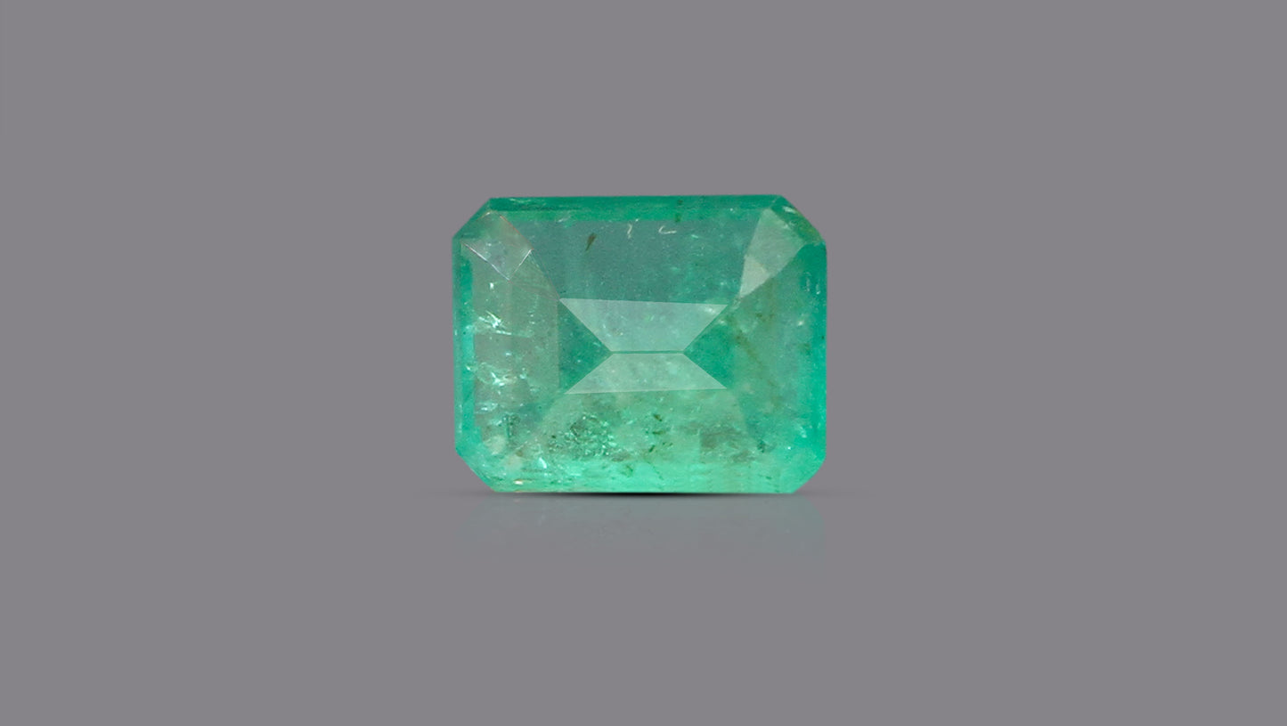 Natural Zambian Emerald (Panna) 4.45 Carats - Media 2