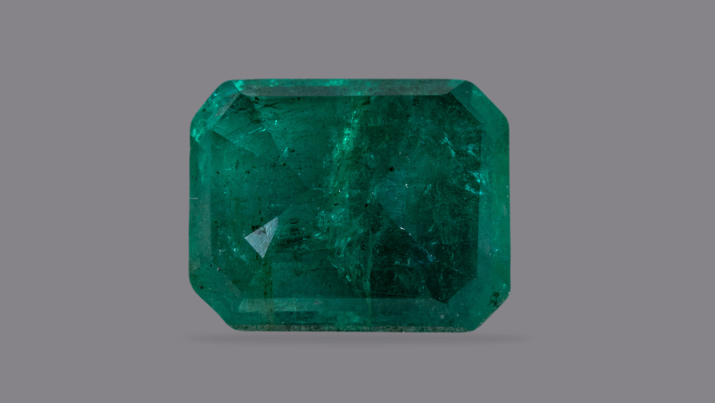 Natural Zambian Emerald (Panna) 4.56 Carats - Media 2