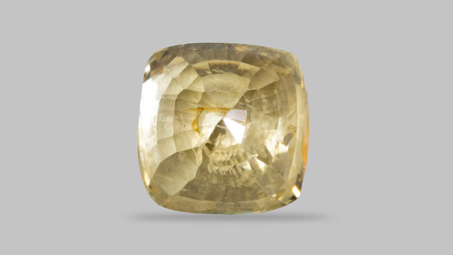 Natural Yellow Sapphire (Pukhraj) 2.10 Carats - Media 2