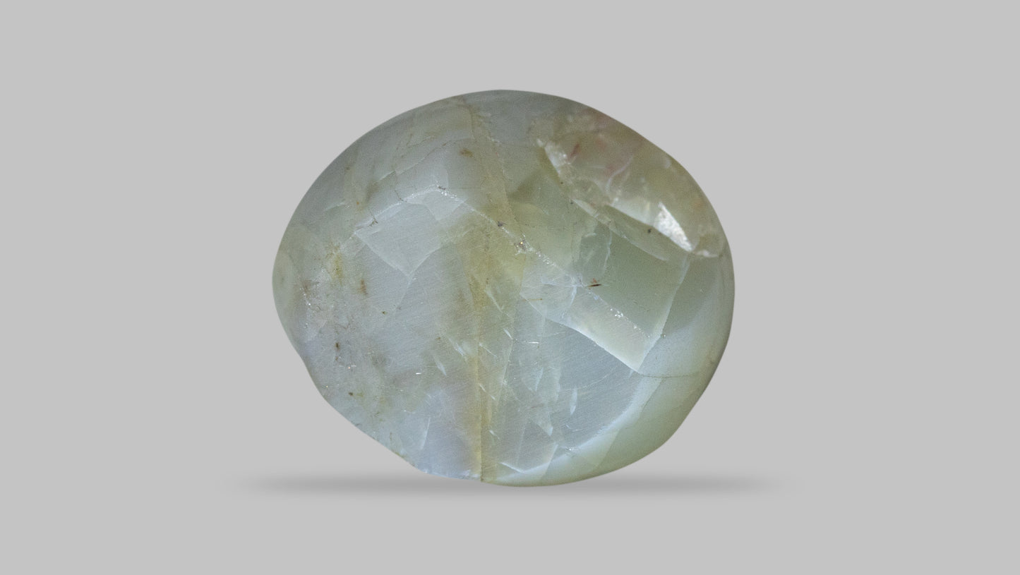 NATURAL CAT'S EYE (Lehsuniya) 7.67 Carats - Media 2