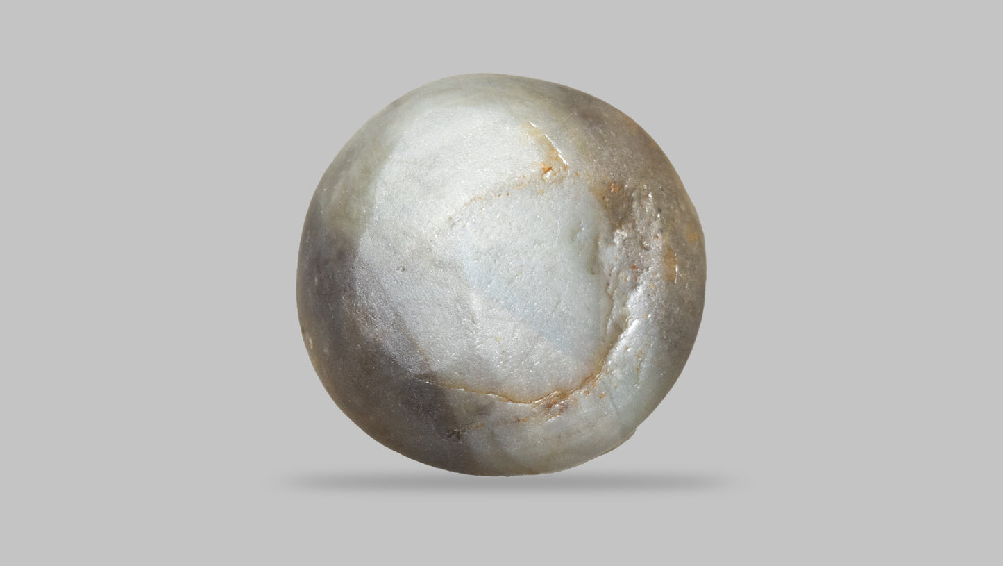 NATURAL CAT'S EYE (Lehsuniya) 8.84 Carats - Media 2