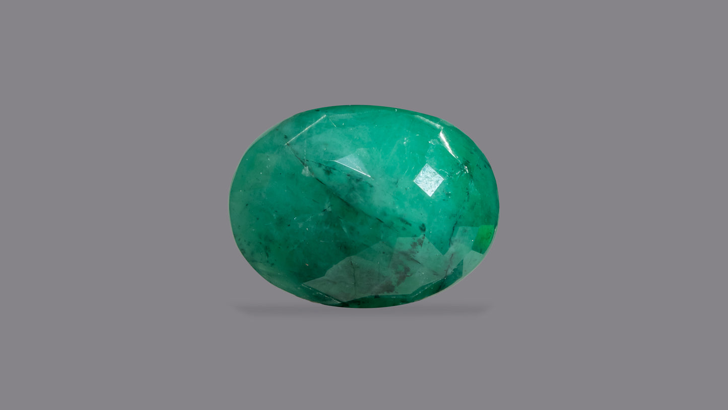 Natural Zambian Emerald (Panna) 5.06 Carats - Media 2
