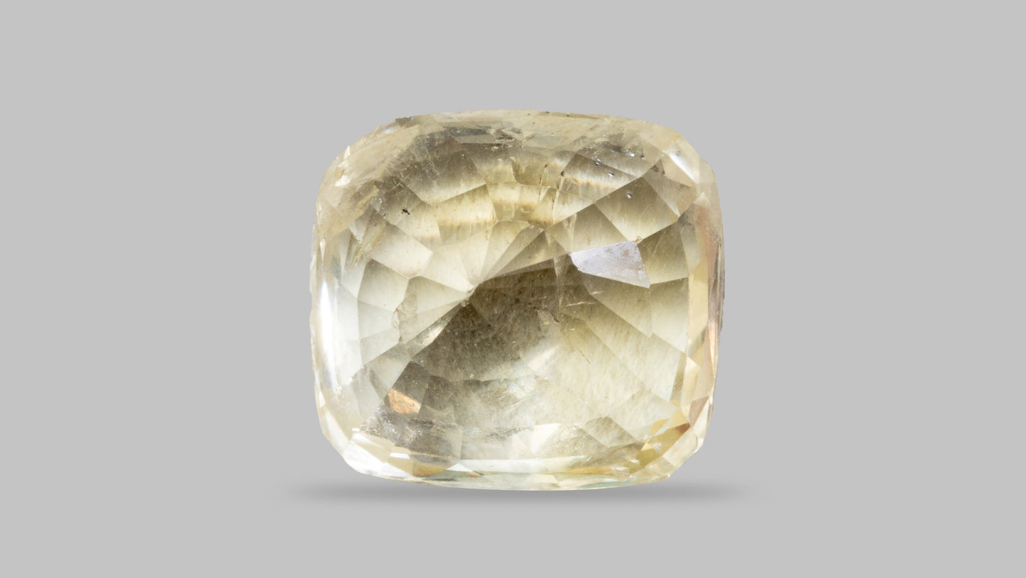 Natural Yellow Sapphire (Pukhraj) 4.73 Carats - Media 2