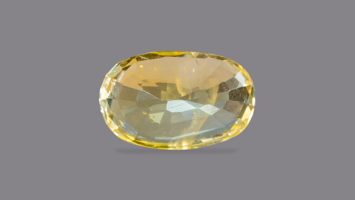 Natural Yellow Sapphire (Pukhraj) 3.03 Carats - Media 2