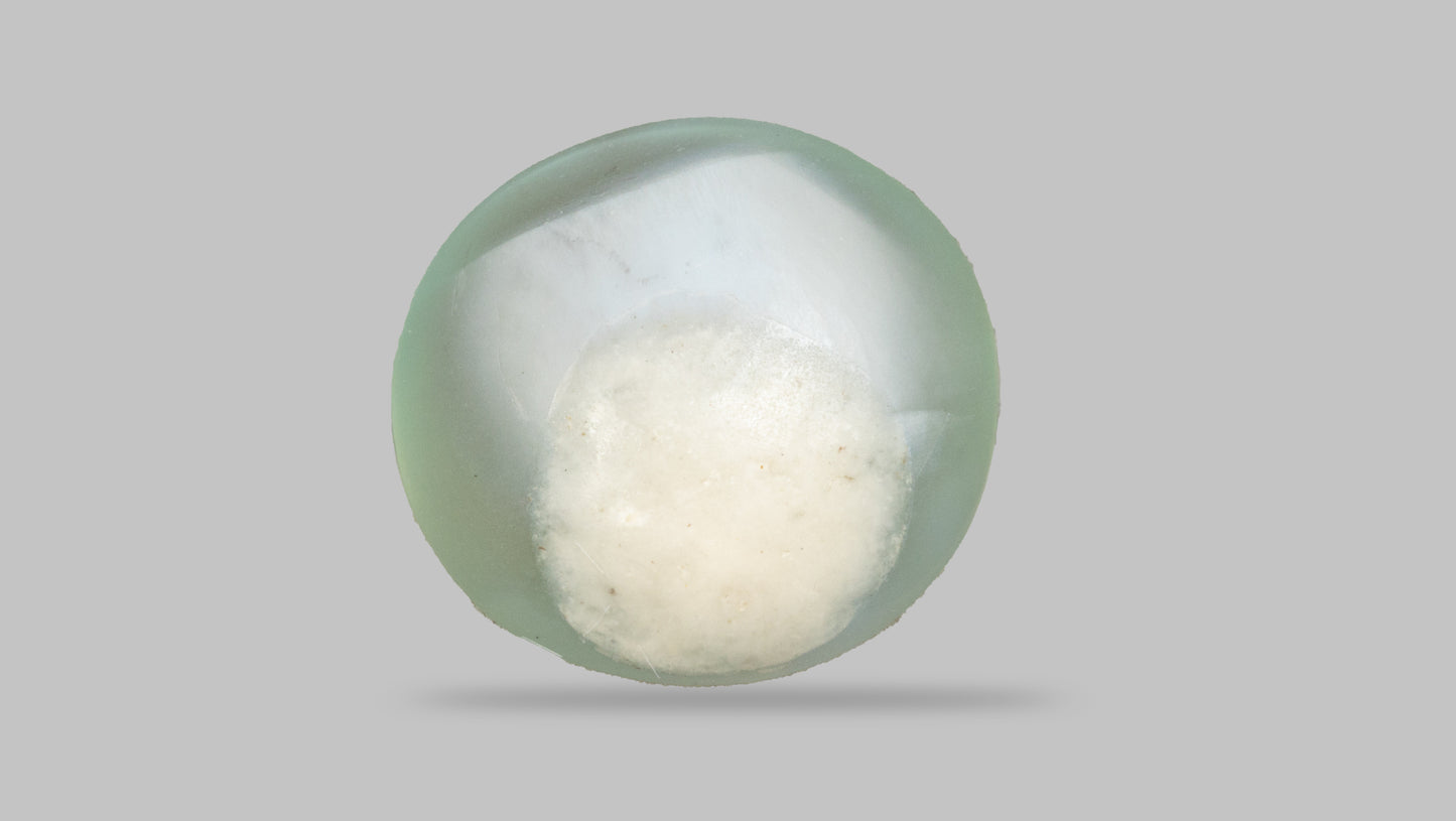 NATURAL CAT'S EYE (Lehsuniya) 6.73 Carats - Media 2