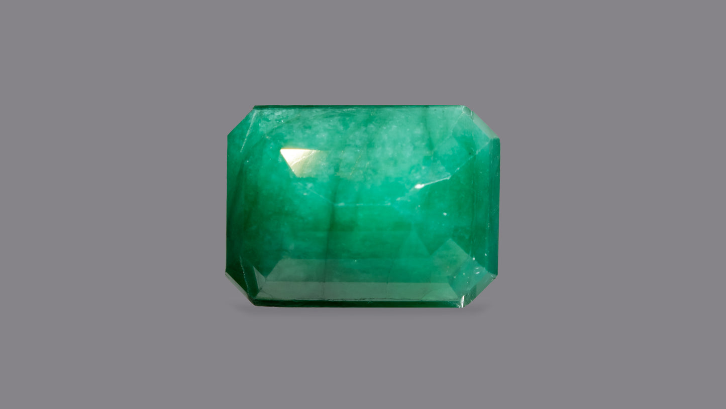 Natural Zambian Emerald (Panna) 5.99 Carats - Media 2