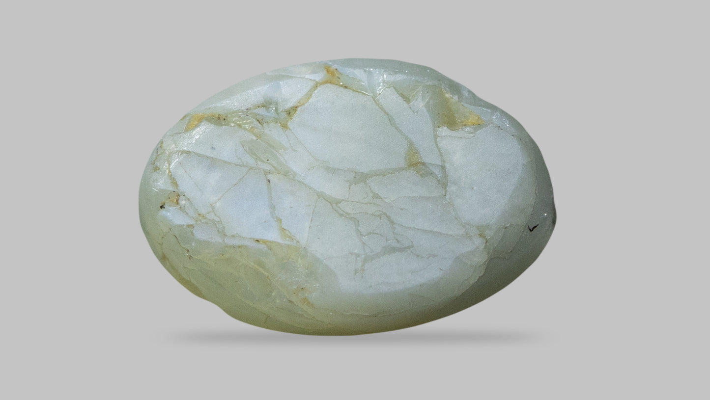 NATURAL CAT'S EYE (Lehsuniya) 3.01 Carats - Media 2