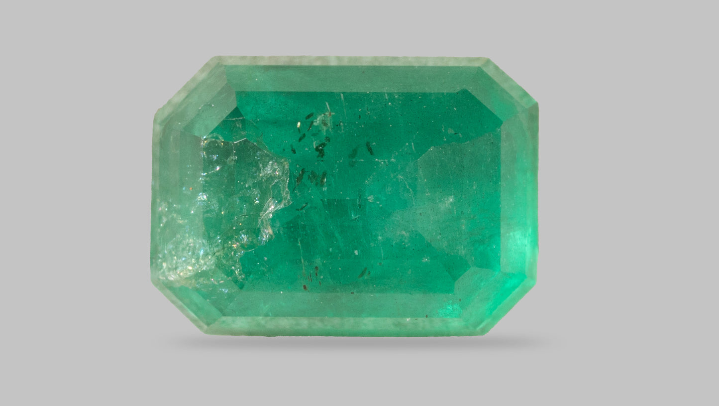 Minor Oil Natural Zambian Emerald (Panna) 3.13 CARAT - Media 2