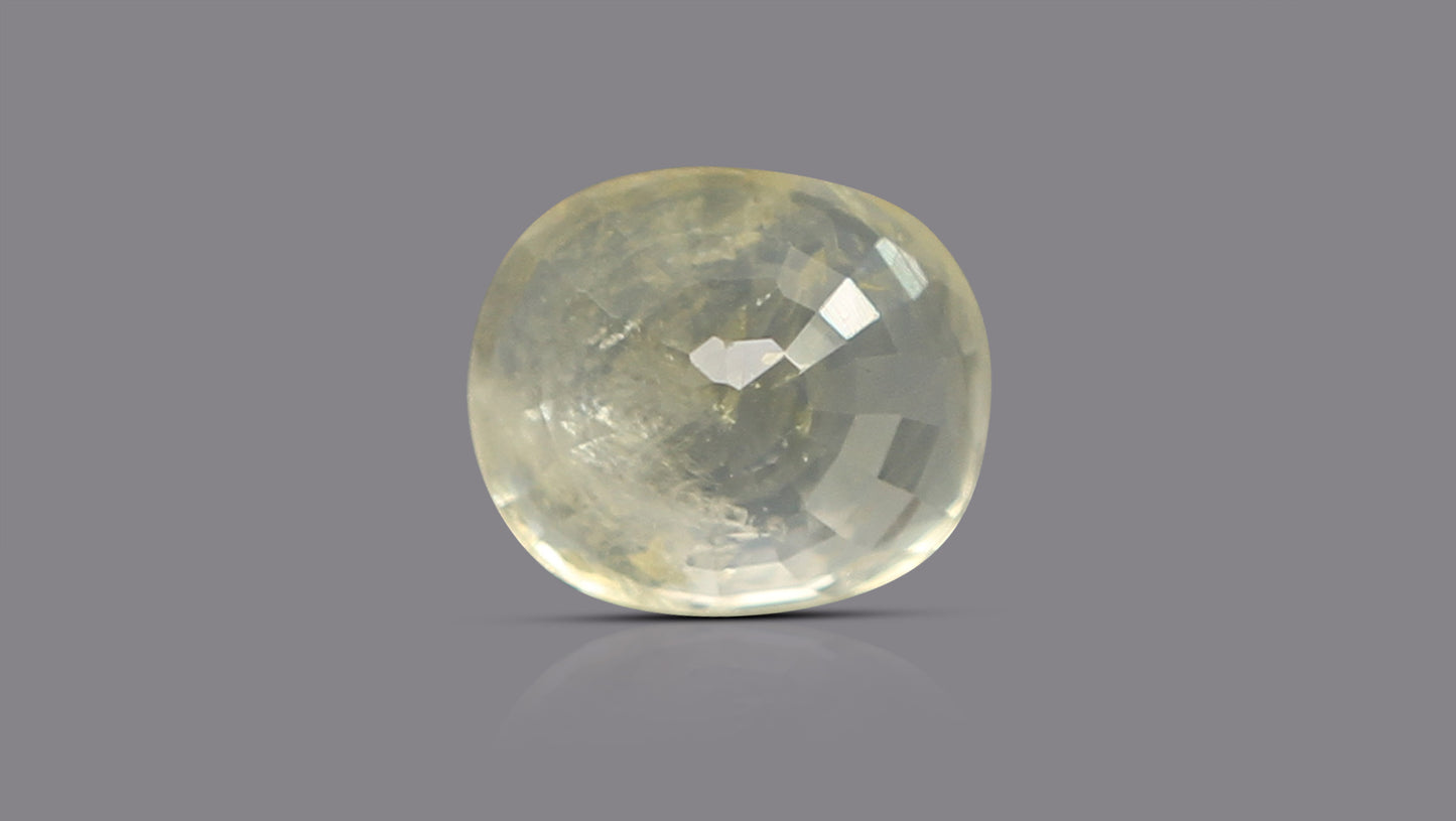 Natural Yellow Sapphire (Pukhraj) 7.61 Carats - Media 2