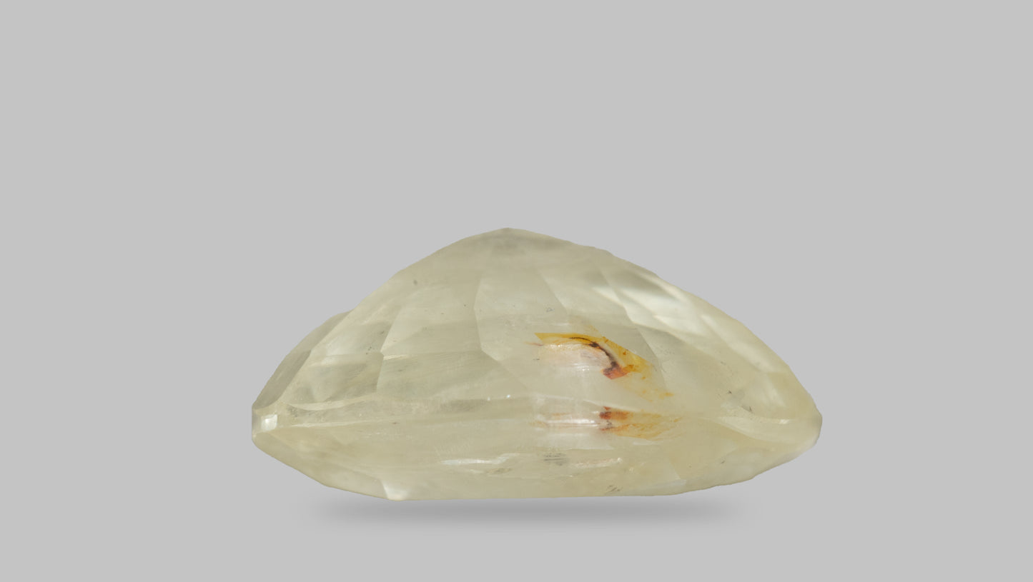 
                    
                      Natural Yellow Sapphire (Pukhraj) 8.28 Carats - Media 3
                    
                  