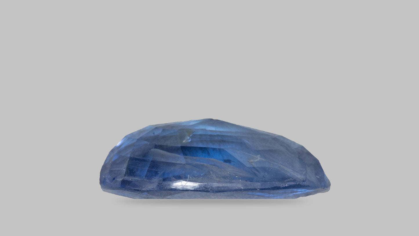 
                    
                      Natural Blue Sapphire (Neelam) 4.10 Carats - Media 3
                    
                  