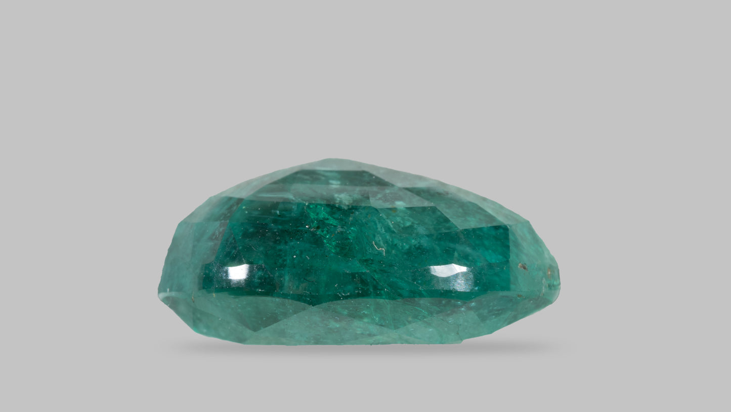 
                    
                      Zambian Emerald (Panna) 10.58 Carats - Media 3
                    
                  