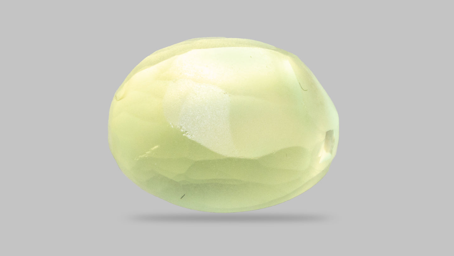 
                    
                      NATURAL CAT'S EYE (Lehsuniya) 5.33 Carats - Media 3
                    
                  