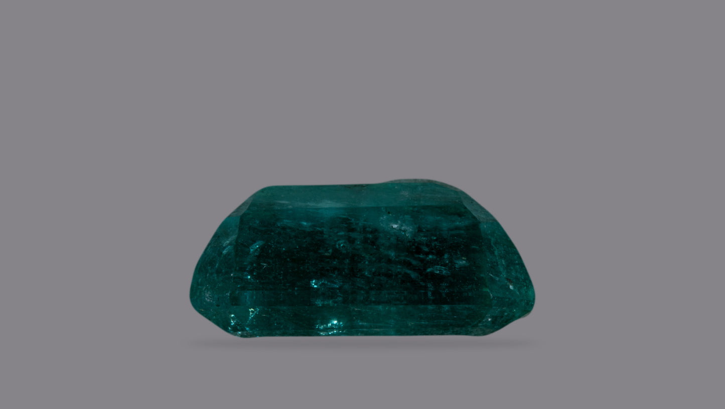 
                    
                      Natural Zambian Emerald (Panna) 6.63 Carats - Media 3
                    
                  