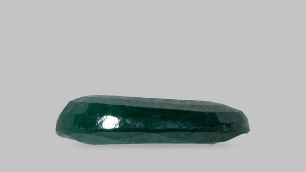 Minor Oil Natural Zambian Emerald (Panna) 3.80 Carats - Media 3