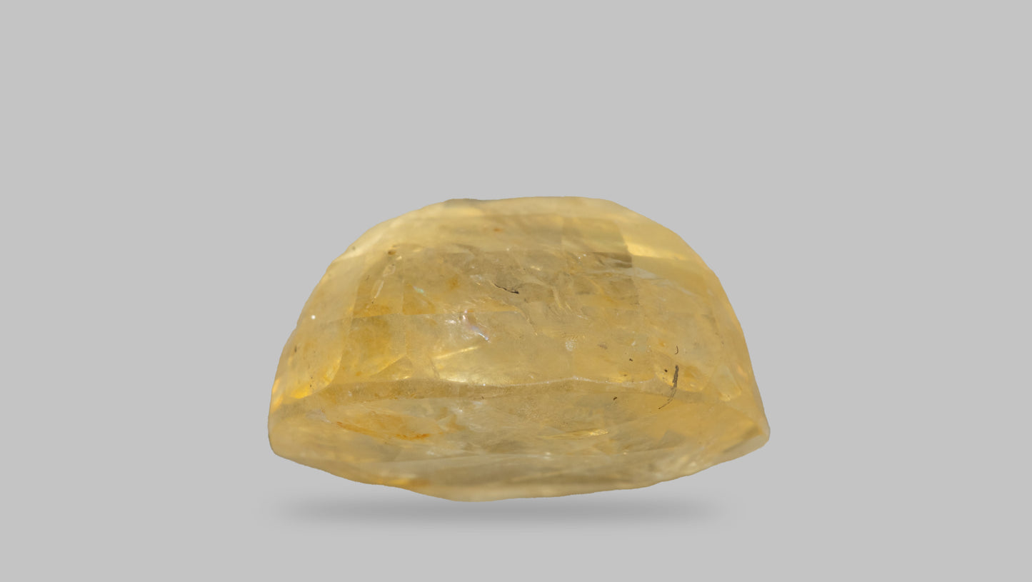 
                    
                      Natural Yellow Sapphire (Pukhraj) 10.15 Carats - Media 3
                    
                  