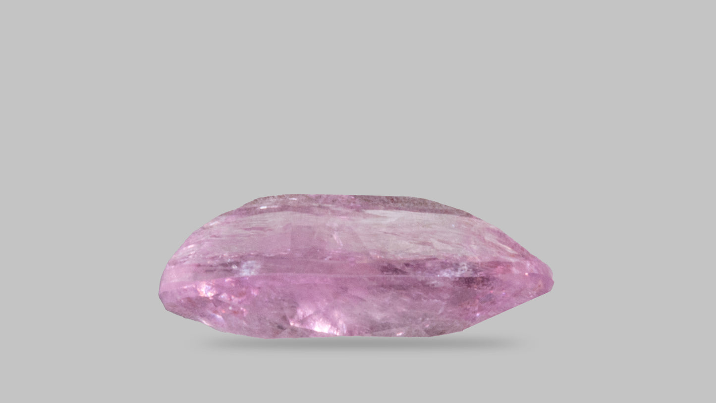 
                    
                      NATURAL PINK SAPPHIRE 3.37 CARATS - Media 3
                    
                  