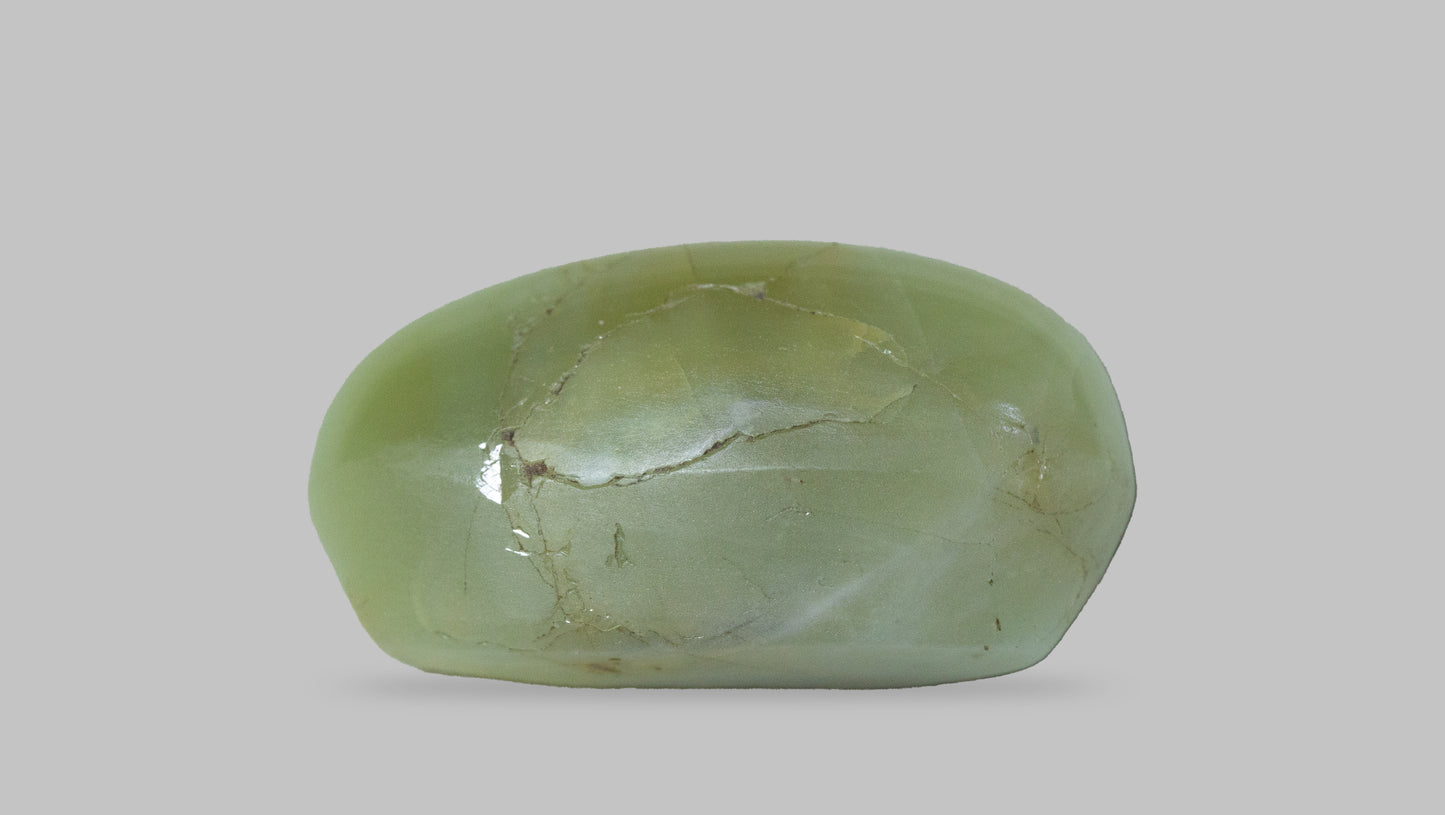 NATURAL CAT'S EYE (Lehsuniya) 12.35 Carats - Media 2