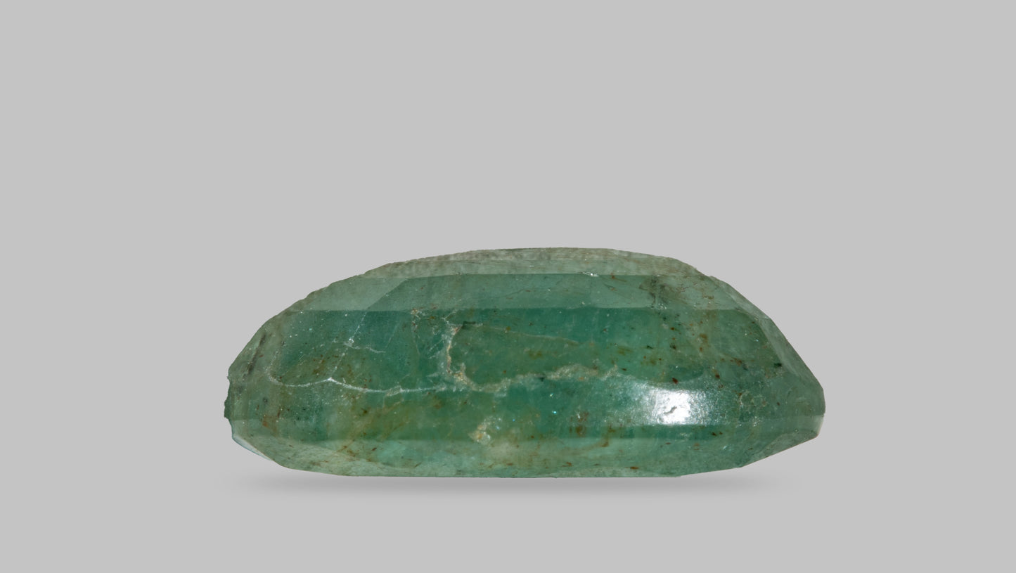 
                    
                      Natural Zambian Emerald (Panna) 5.73 Carats - Media 3
                    
                  