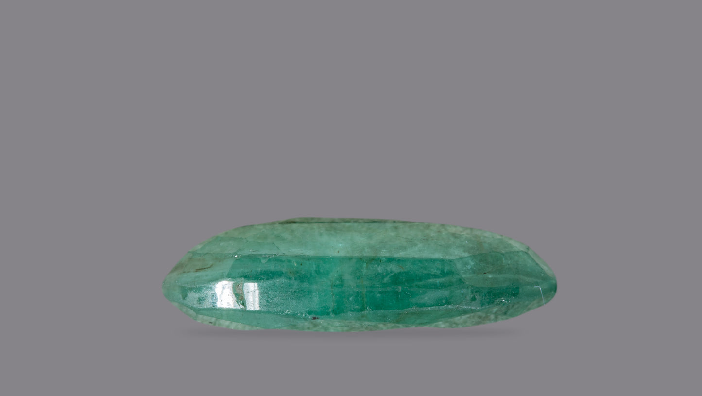 
                    
                      Natural Zambian Emerald (Panna) 5.24 Carats - Media 3
                    
                  