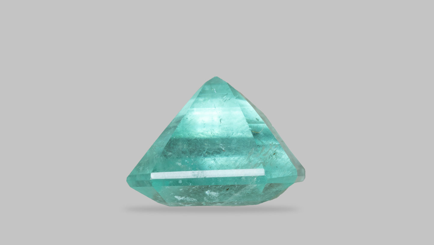 
                    
                      Natural Columbian Emerald (Panna) 4.27 Carats - Media 3
                    
                  