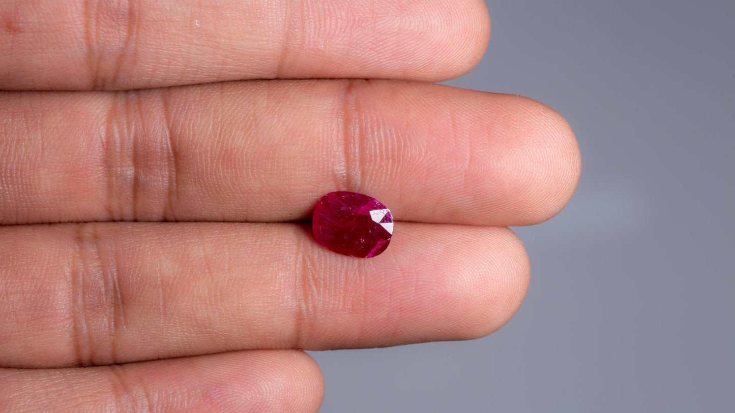 
                    
                      Natural Ruby (Manik) 2.52 Carats - Media 4
                    
                  
