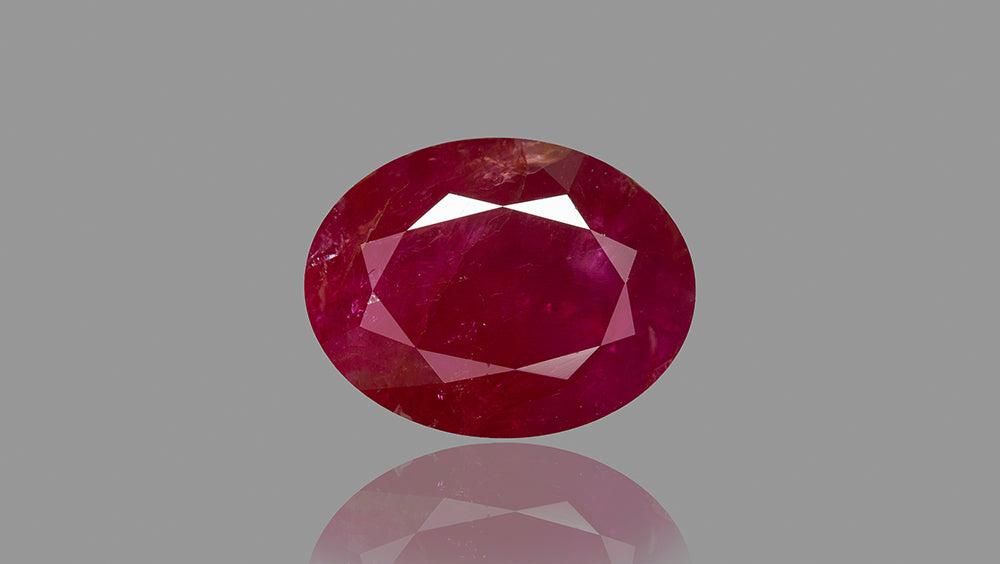 Burmese Ruby (Manik) 6.92 Carats - Ruby (Manik)