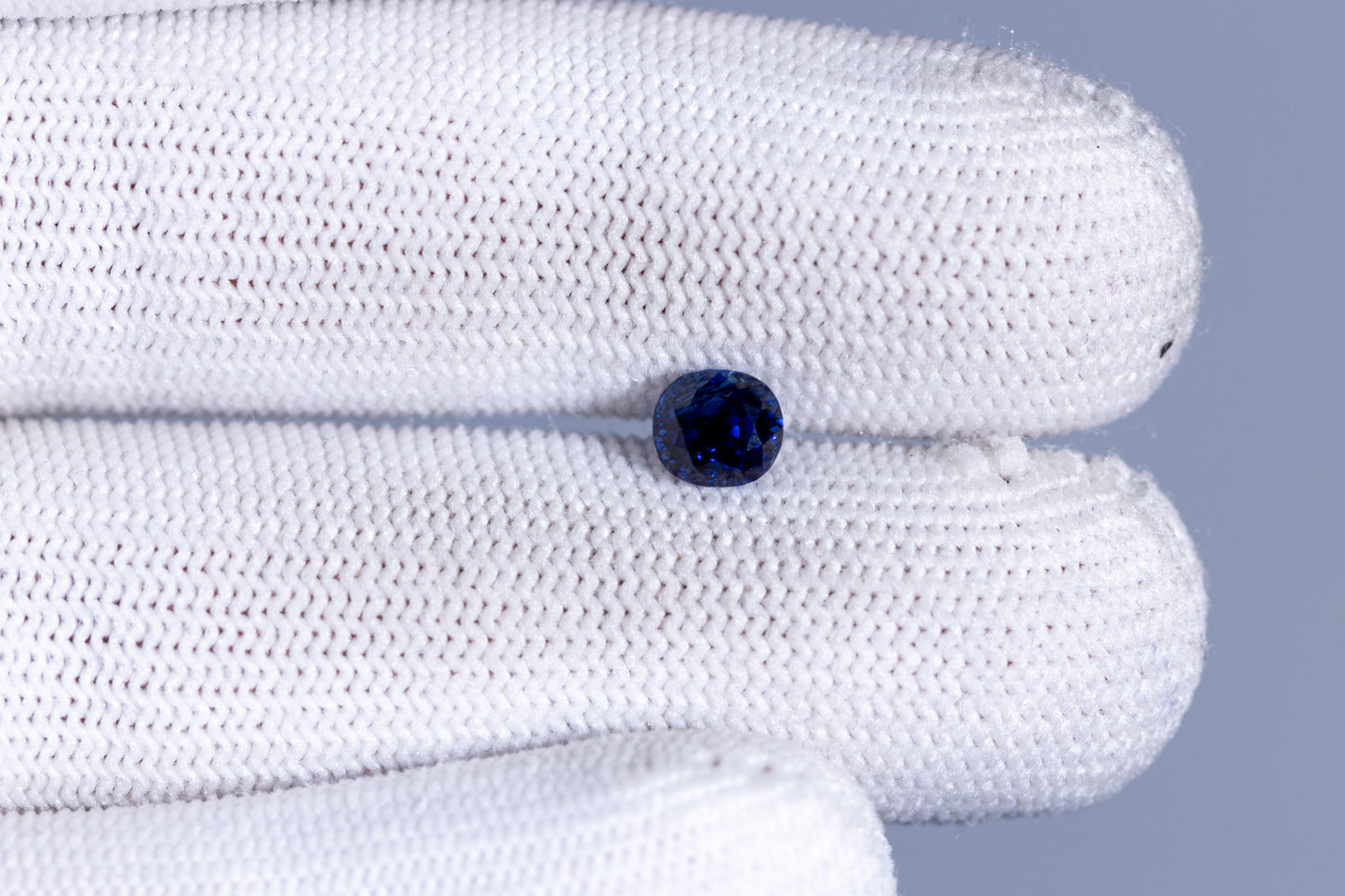 
                    
                      Natural Blue Sapphire (Neelam) 1.62 Carats - Media 4
                    
                  