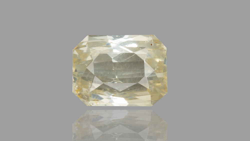 Natural Yellow Sapphire (Pukhraj) 2.63 Carats - Yellow Sapphire (Pukhraj)