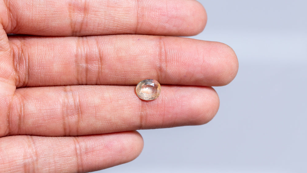 
                    
                      NATURAL PITAMBARI 2.65  CARATS - Media 3
                    
                  