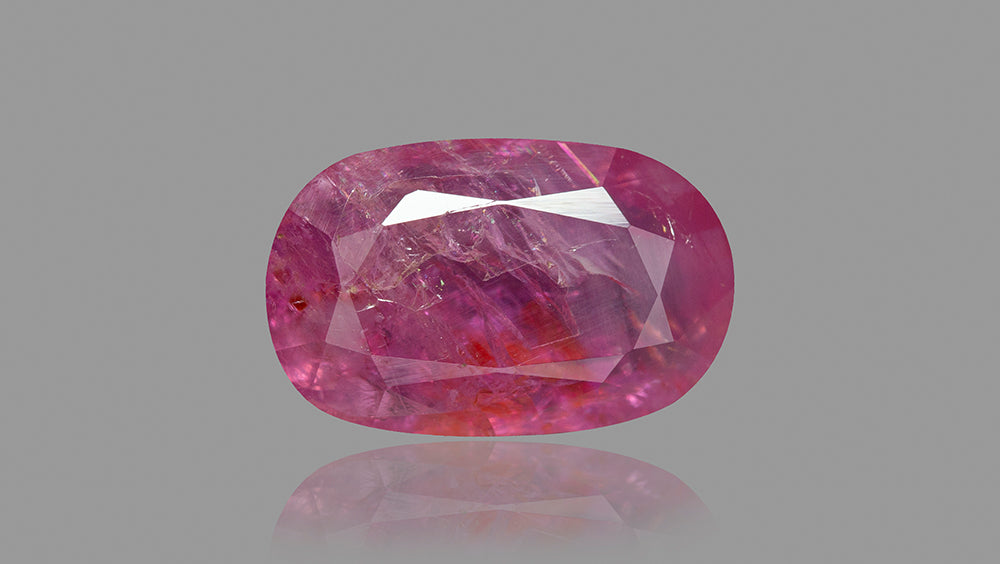 Burmese Ruby (Manik) 5.53 Carats - Ruby (Manik)