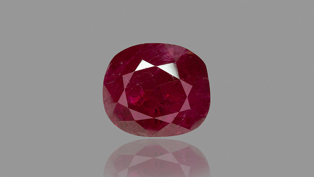 Burmese Ruby (Manik) 4.88 Carats - Ruby (Manik)