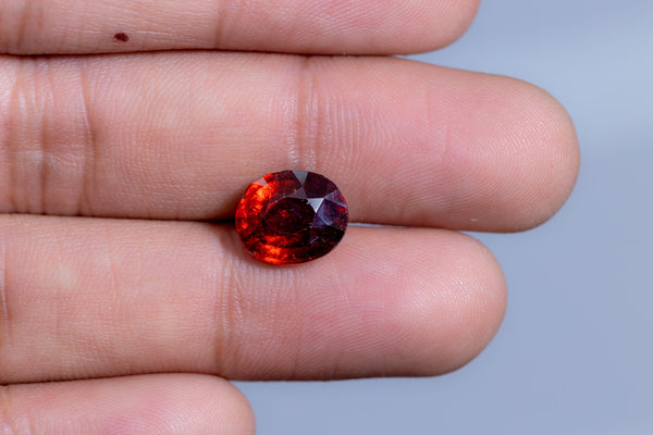 NATURAL HESSONITE (GOMED) 5.61 CARATS - Media 4