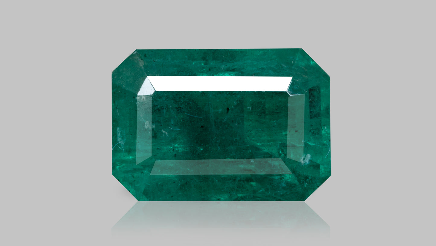 Natural Zambian Emerald (Panna) 5.02 Carats - Emerald (Panna)