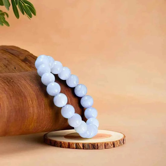aquamarine bracelet, natural aquamarine gemstone bracelet, calm communication crystal, emotional clarity stone jewelry, grounding gemstone bracelet, soothing energy bracelet, daily wear spiritual bracelet, bracelet by acharya lavbhushan