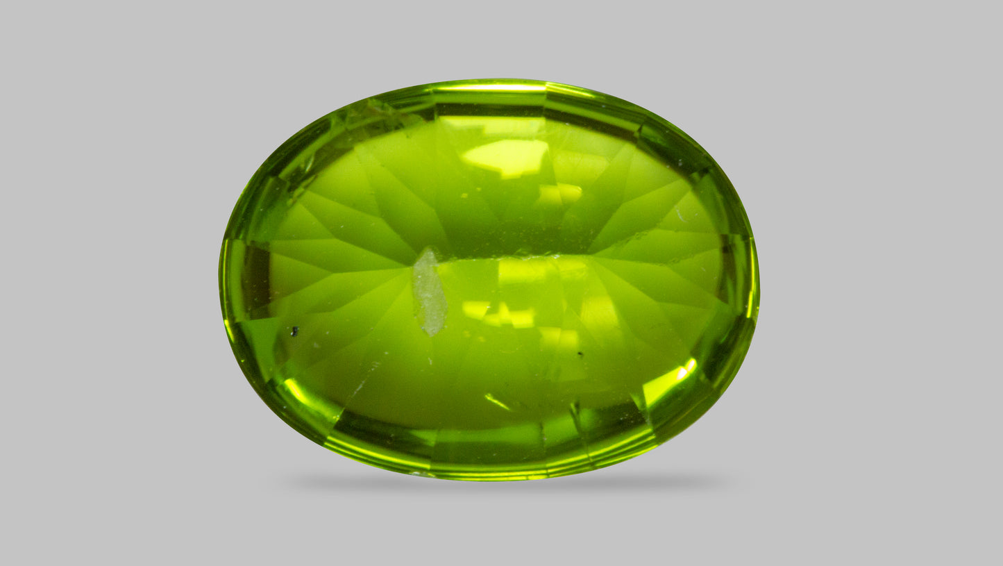 NATURAL PERIDOT 6.45 CARATS - Media 2