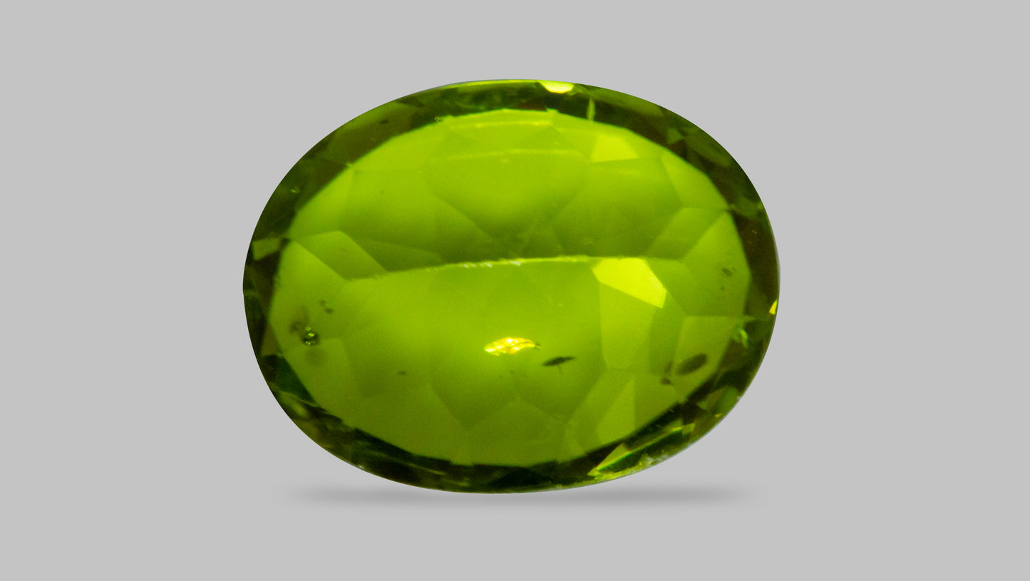 NATURAL PERIDOT 5.99 CARATS - Media 2