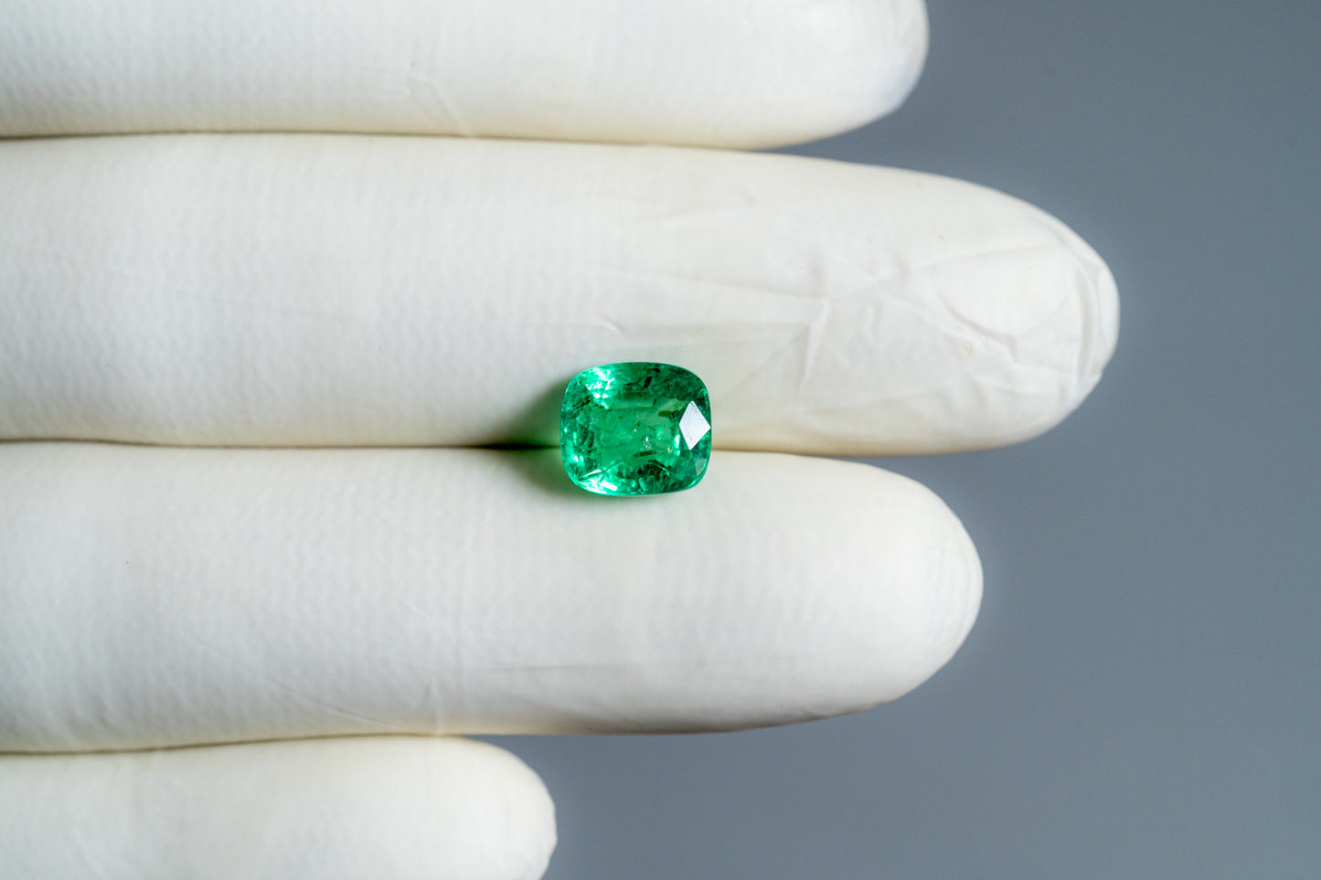 
                    
                      Natural Zambian Emerald (Panna) 3.11 Carats - Media 3
                    
                  