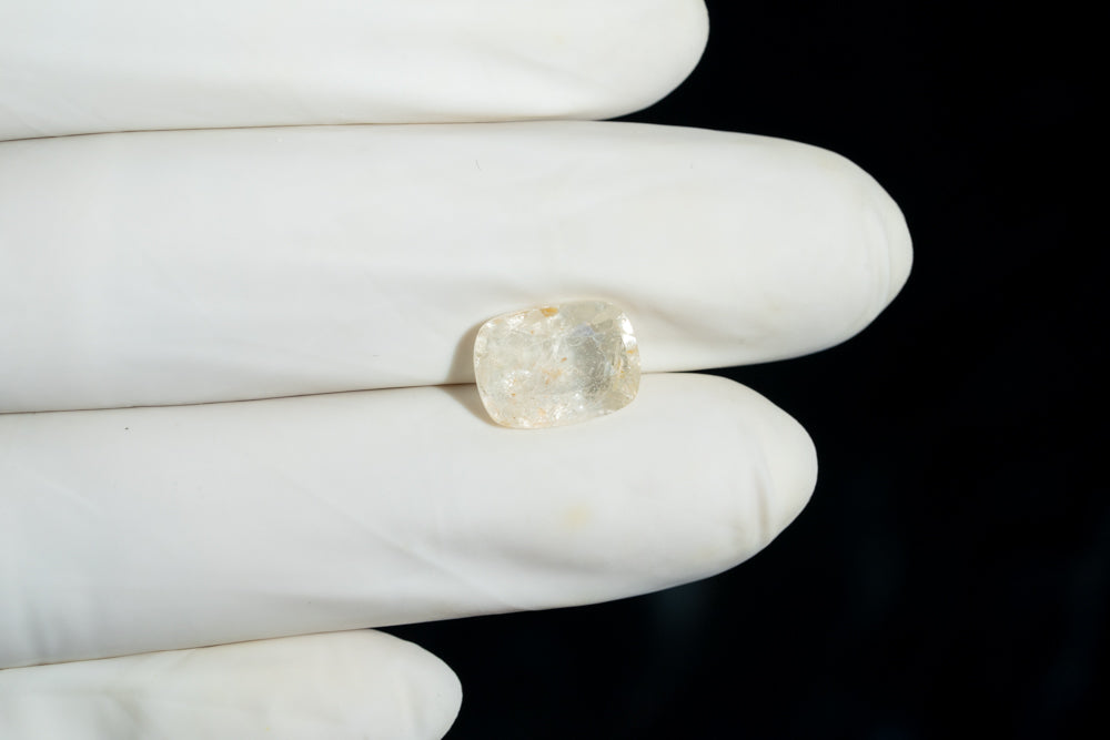 
                    
                      NATURAL WHITE SAPPHIRE 5.47 CARATS - Media 3
                    
                  