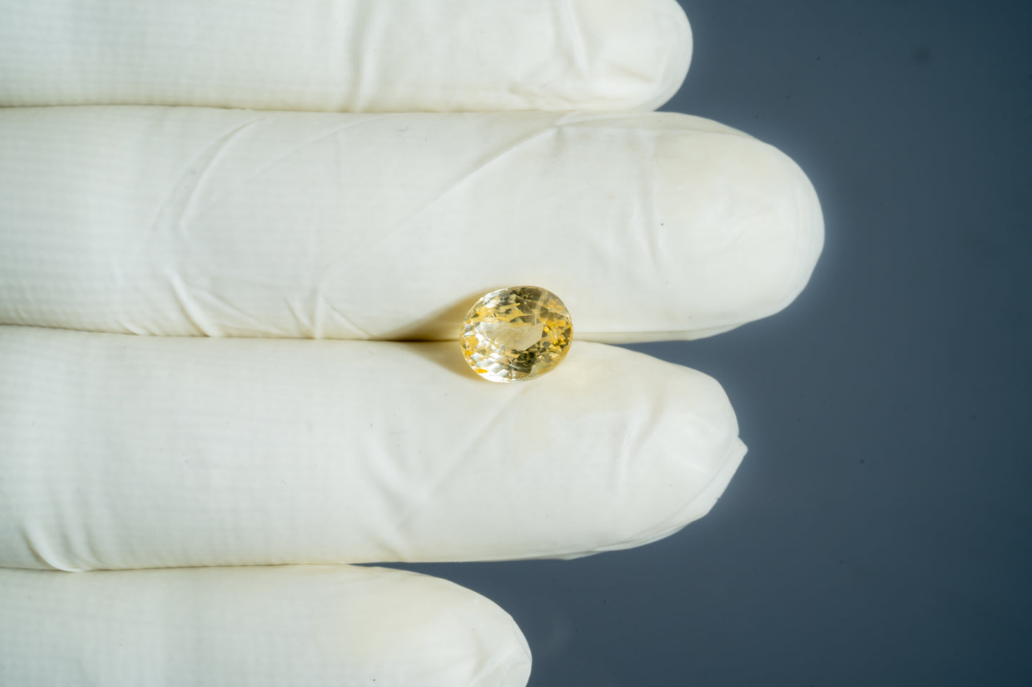 
                    
                      Natural Yellow Sapphire (Pukhraj) 4.06 Carats - Media 3
                    
                  
