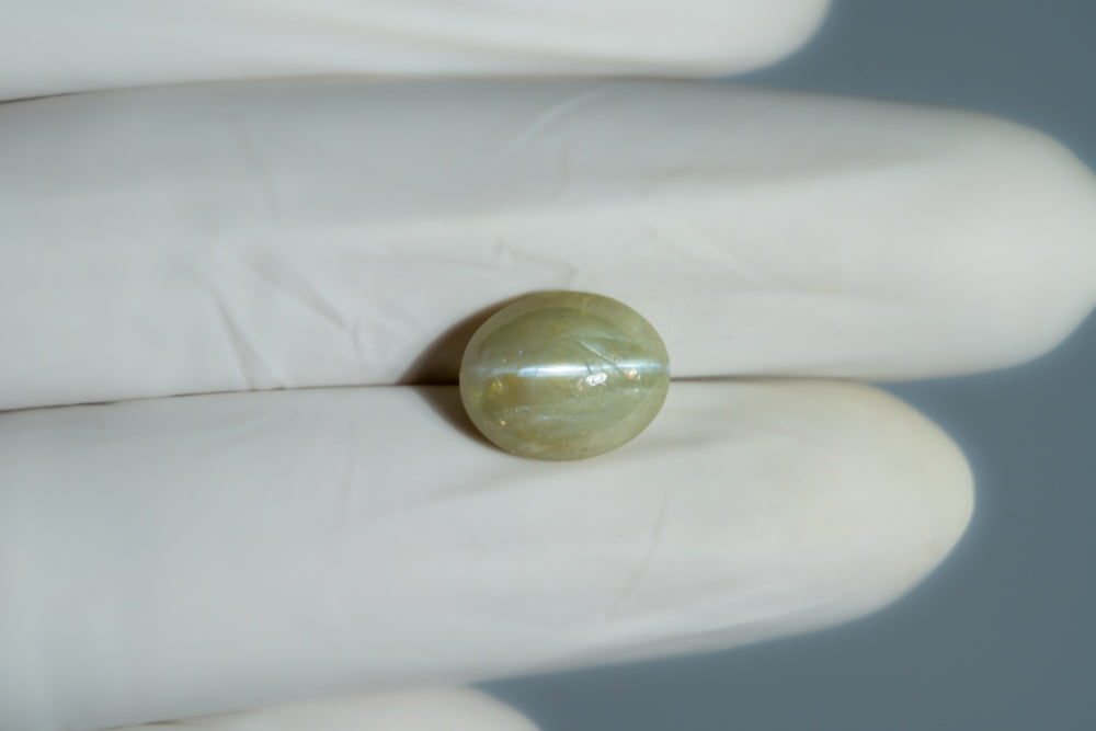 
                    
                      NATURAL CAT'S EYE (Lehsuniya) 8.39 CARATS - Media 4
                    
                  