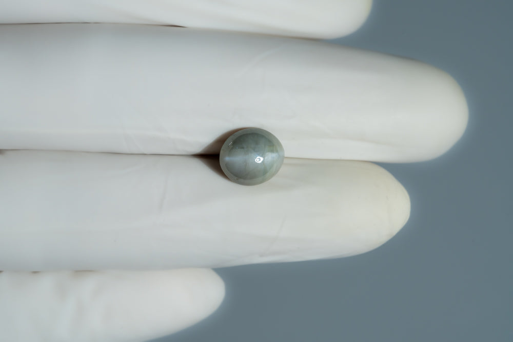 
                    
                      NATURAL CAT'S EYE (Lehsuniya) 5.75 CARATS - Media 4
                    
                  