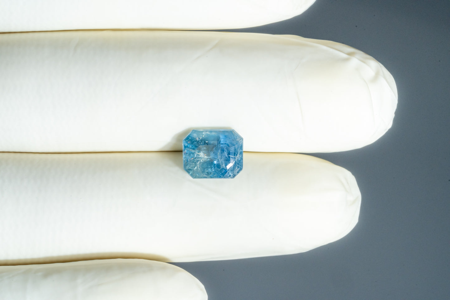 Natural Blue Sapphire (Neelam) 4.62 Carats - Media 2
