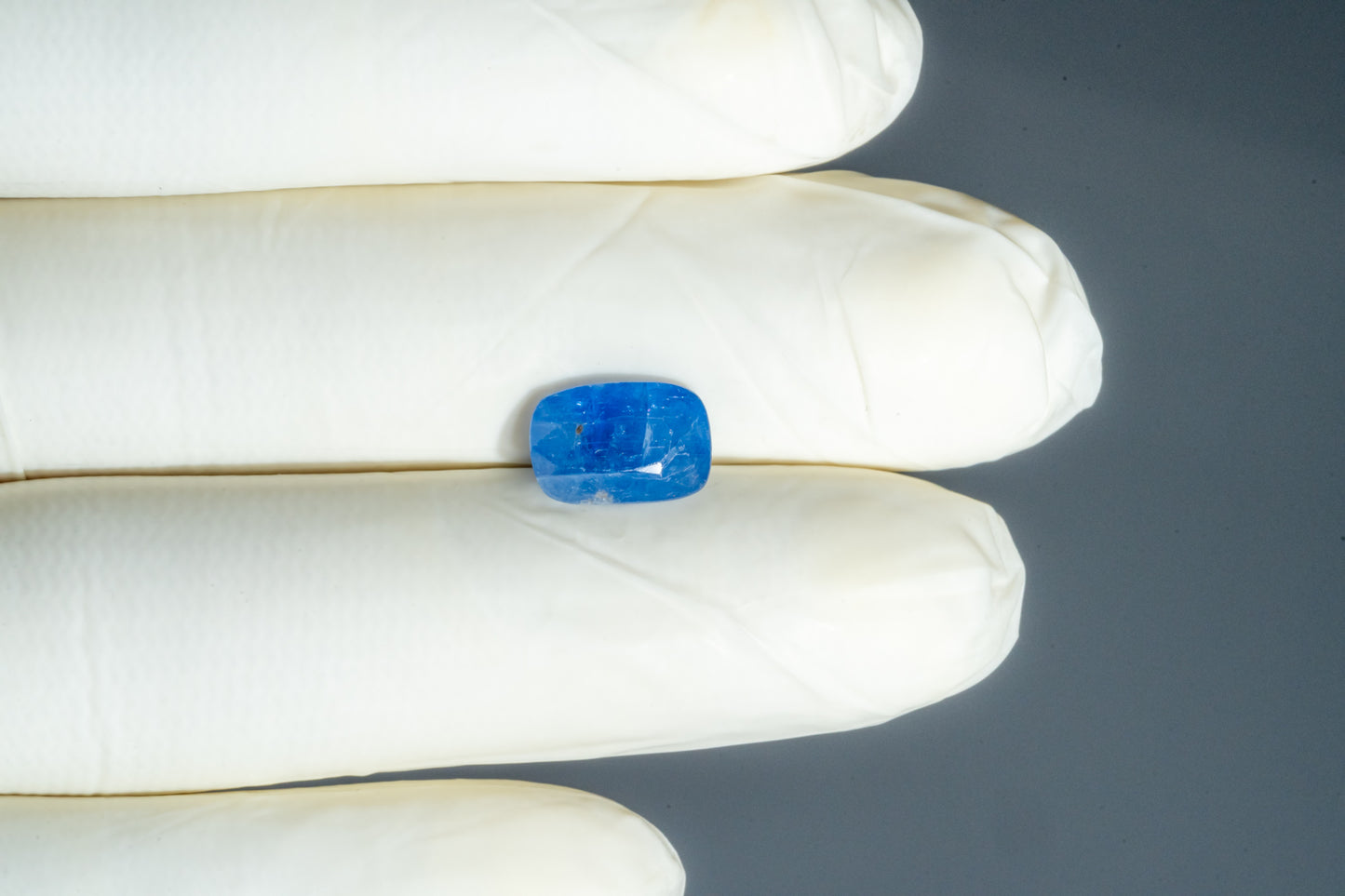 
                    
                      Natural Blue Sapphire (Neelam) 4.55 Carats - Media 3
                    
                  